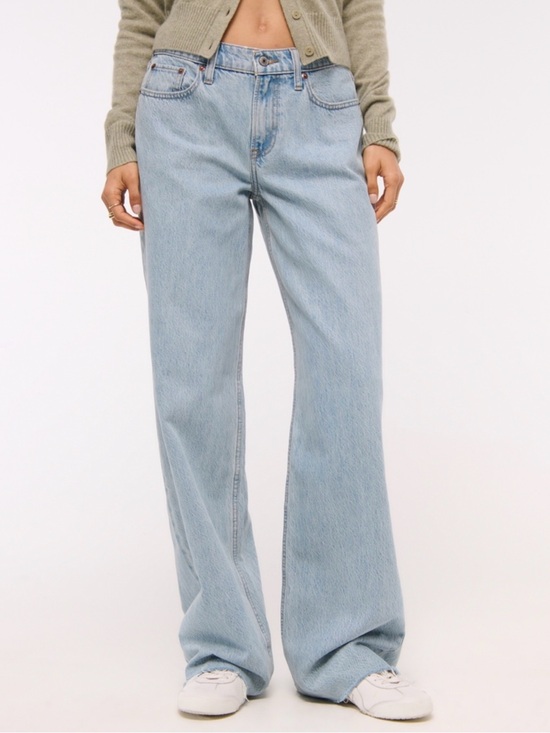 Abercrombie & Fitch Denim - Abercrombie & Fitch Low Rise Ultra Loose Jeans NWT